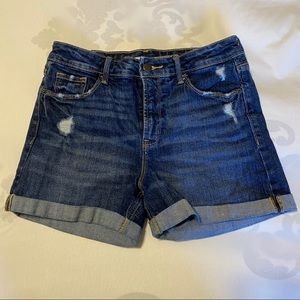Old Navy Medium Wash Distressed Jean Shorts